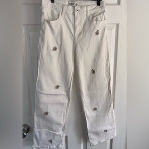 Abercrombie Kids High Rise Wide Leg Jeans Cream Embroidered Flowers Size 17/18 R